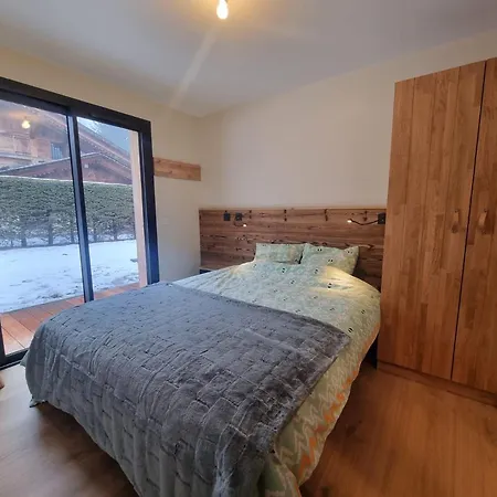 Chalet Spacieux Avec Jacuzzi, Animaux Acceptes Et Parking Prive - Fr-1-343-260 *