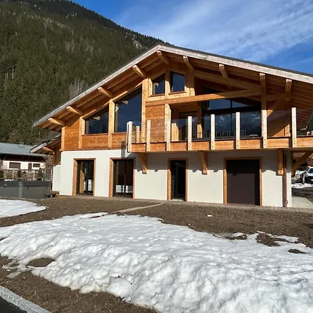 Spacieux Avec Jacuzzi, Animaux Acceptes Et Parking Prive - Fr-1-343-260 Chamonix